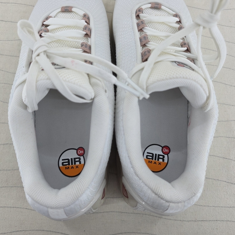 Nike Womens Air Max DN Tech Summit White Particle Pink Shoes IH0284-100 Size 7.5 - Picture 13 of 15